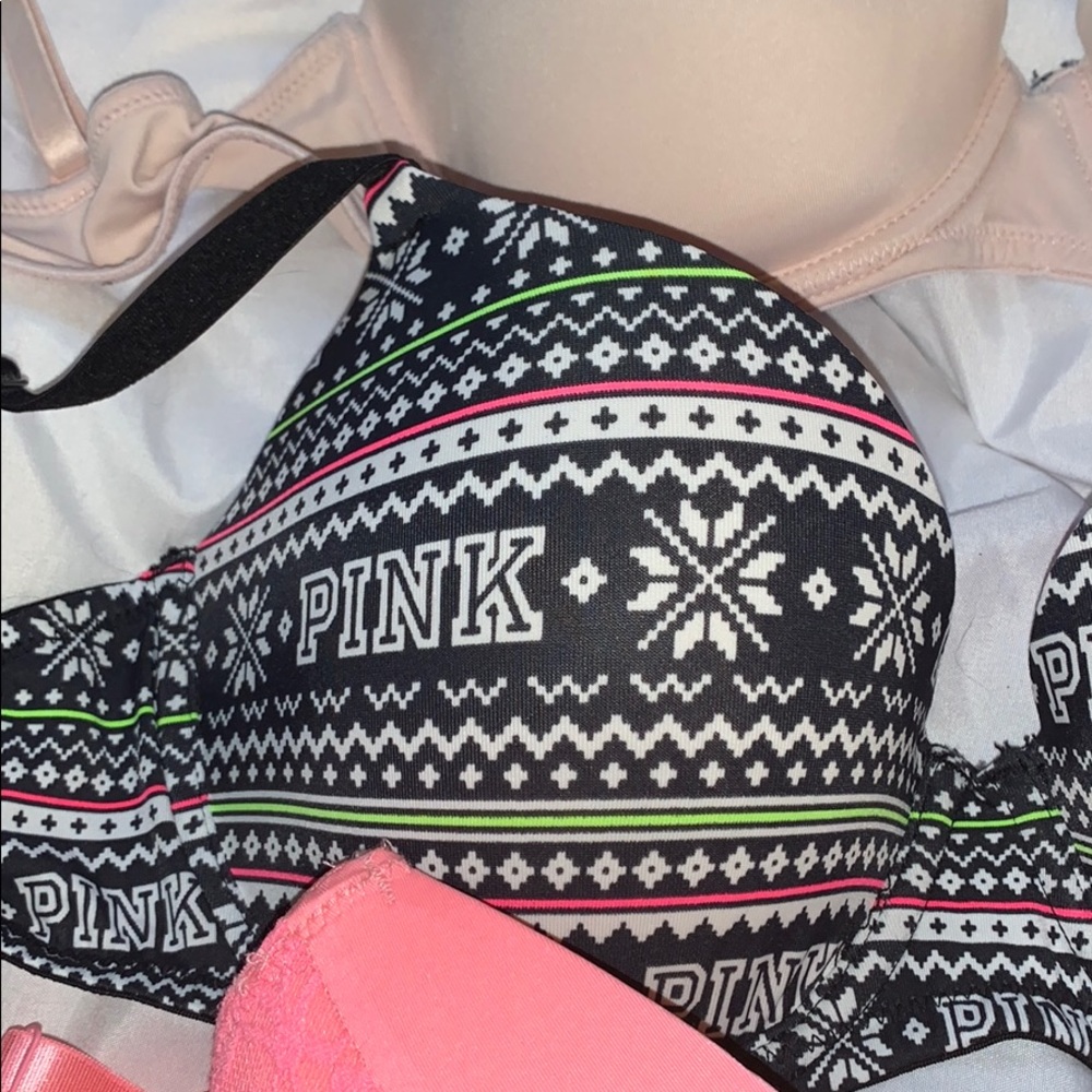 BRAS! (Can be sold separately if needed) - Picture 6 of 7